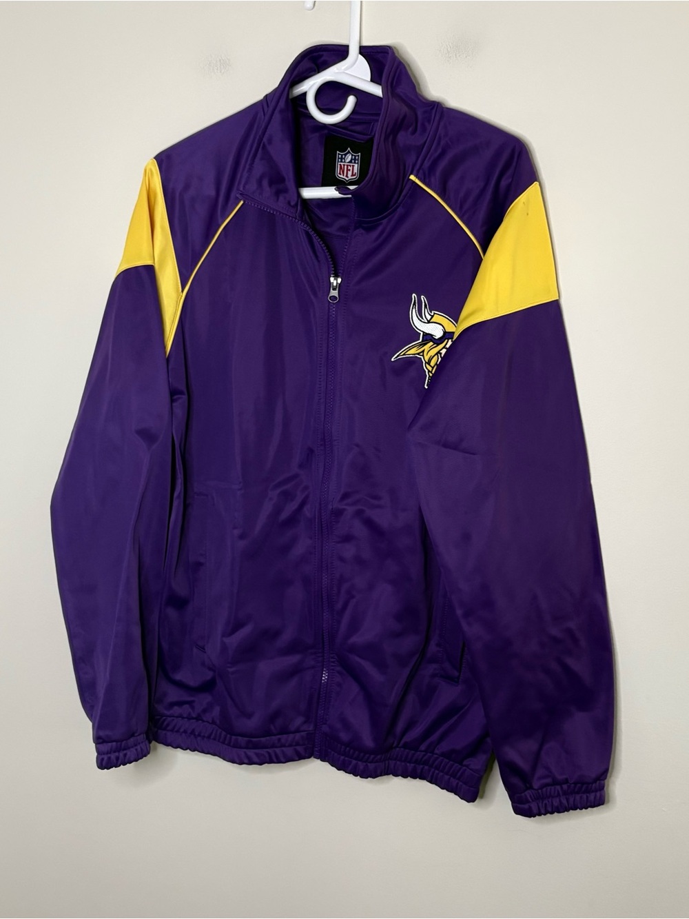 NFL men’s small Minnesota Vikings track jacket Sweatshirt purple Retro Football